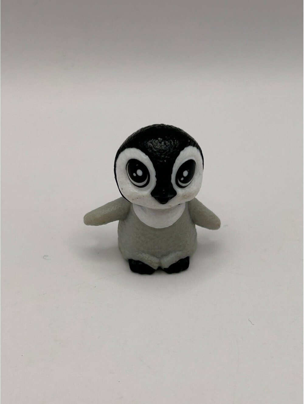 Kinder Surprise TR009 Penguin Mini Figure 3.5 Cm Multicolor